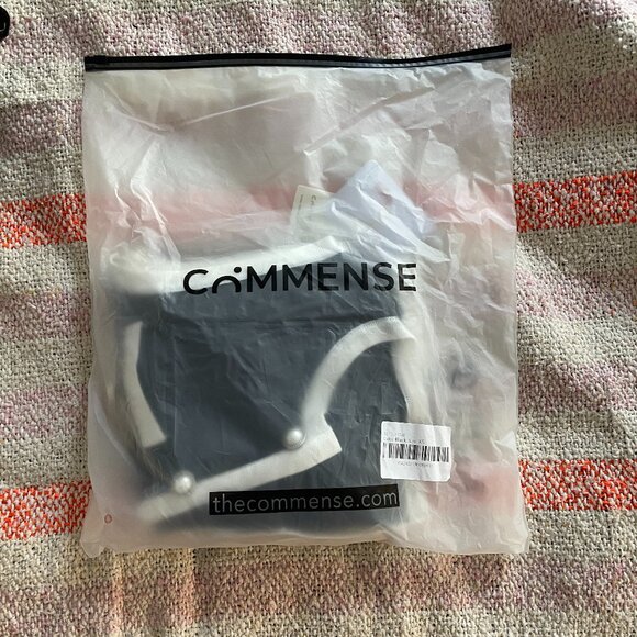 NWT Commense Black/White Contrast Button Sleeveless Mini Sweater Dress - Picture 13 of 13